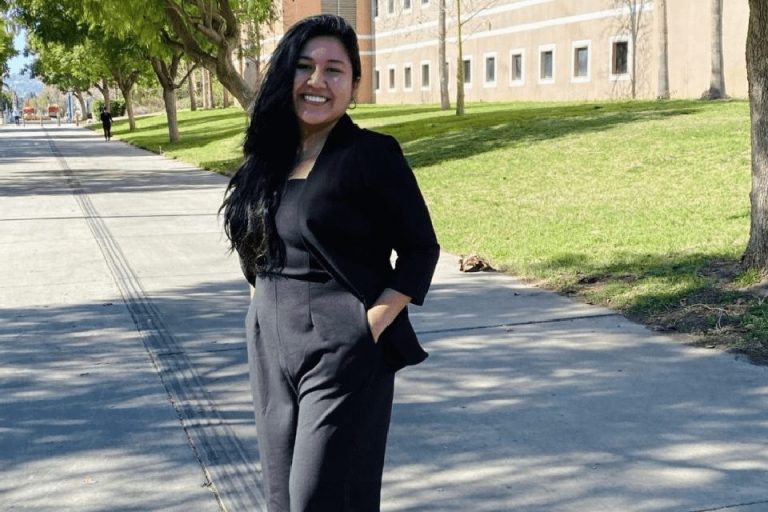 Dentro de la CSUN: conoce a Lisbeth Lima, exalumna de IBS en la CSUN, y conoce más sobre cómo es estudiar en esta universidad Dentro de la CSUN: conoce a Lisbeth Lima, exalumna de IBS en la CSUN, y conoce más sobre cómo es estudiar en esta universidad