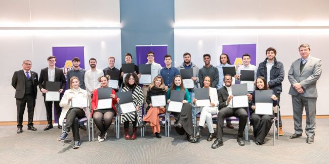 Alumnos SUNY Alumnos SUNY