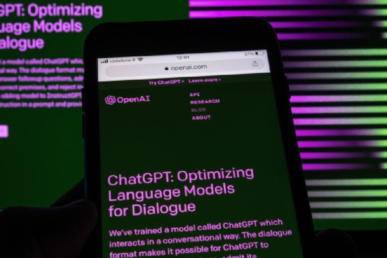 ChatGPT: ¿Qué es y cuáles son sus impactos? ChatGPT: ¿Qué es y cuáles son sus impactos?